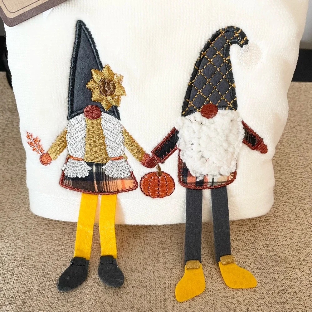 NWT SET OF 2 3D Fall Gnomes Hand Towels